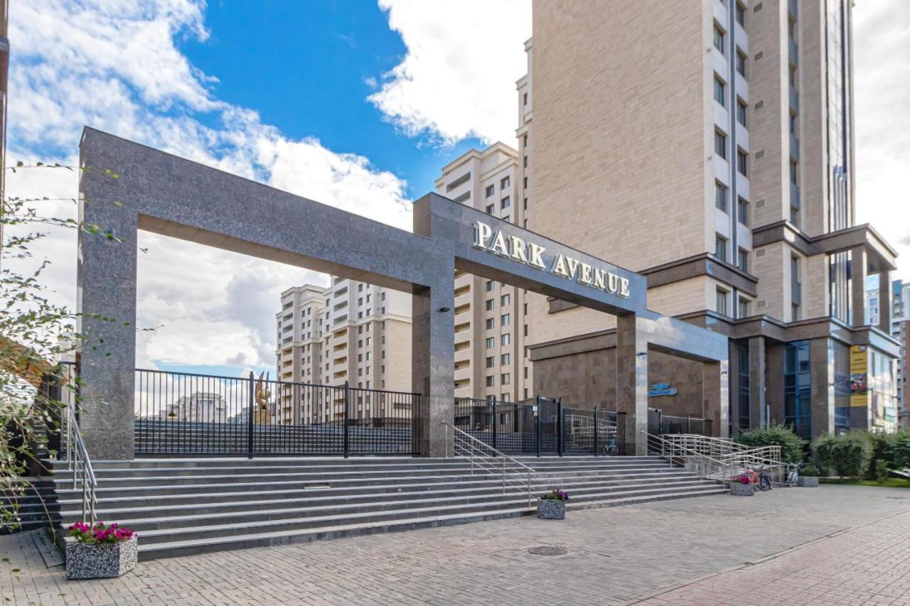 Park Avenue Напротив Ботанического Сада Akmola Esterno foto