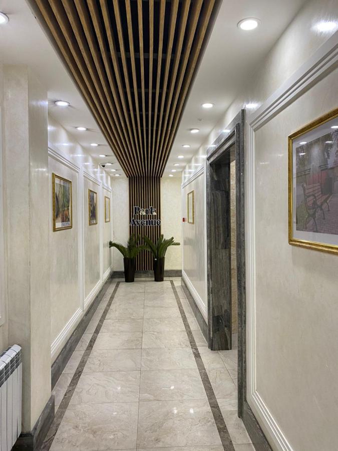 Park Avenue Напротив Ботанического Сада Akmola Esterno foto