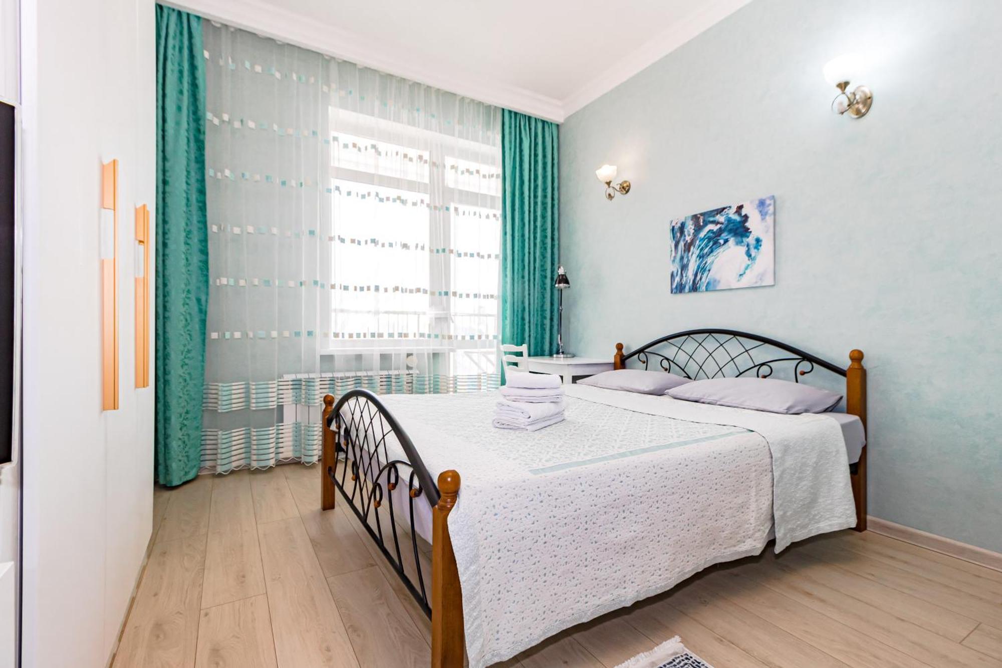 Park Avenue Напротив Ботанического Сада Akmola Esterno foto